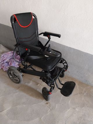 Silla de ruedas eléctrica 