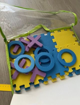 Juego gigante 3 en raya de goma Eva a estrenar