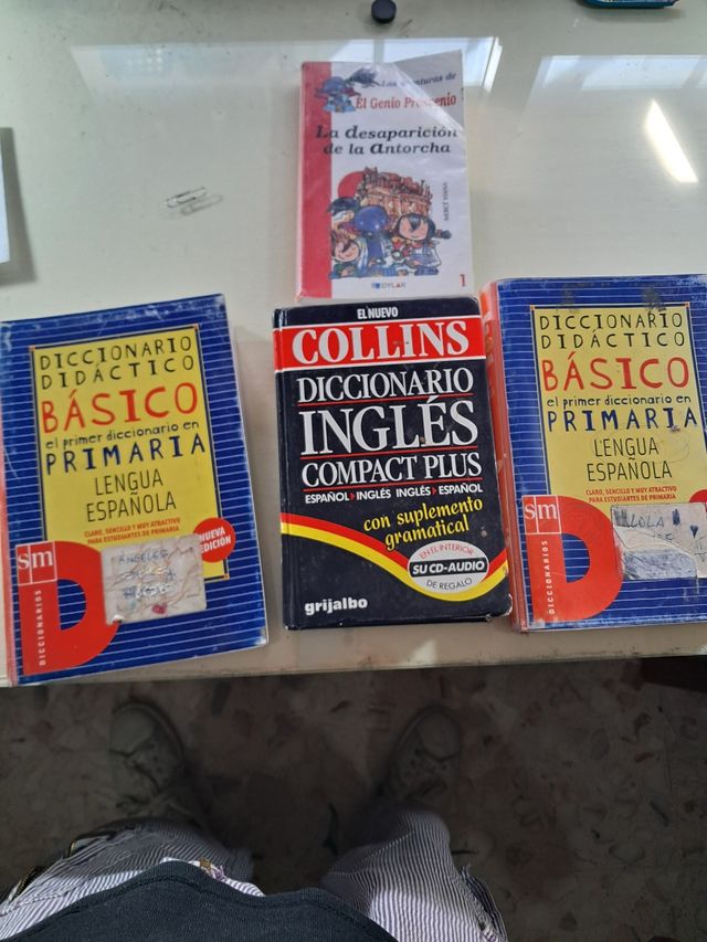 TRES DICCIONARIOS INGLES Y ESPAÑOL