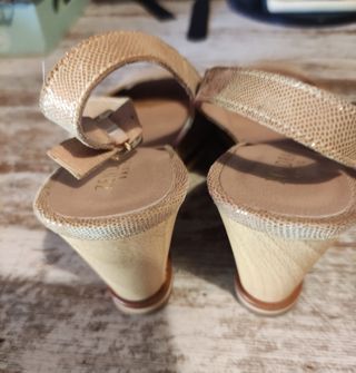 Sandalias cuña