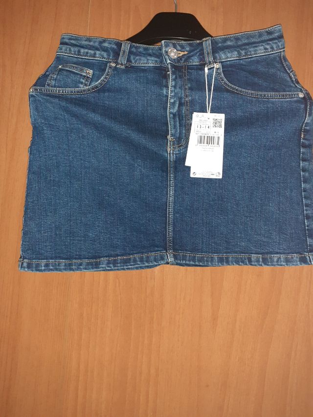 Minifalda muy bonita totalmente nueva