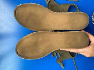 Sandalias plataforma esparto color caqui