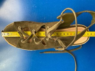 Sandalias plataforma esparto color caqui