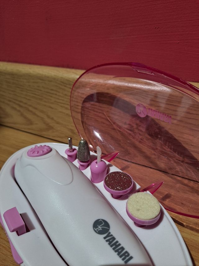 Estuche manicura Yahari