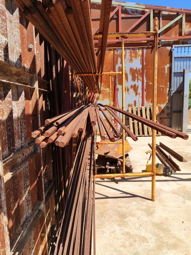 Lote varillas corrugado de 6m y 2.5m