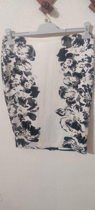 Falda Zara