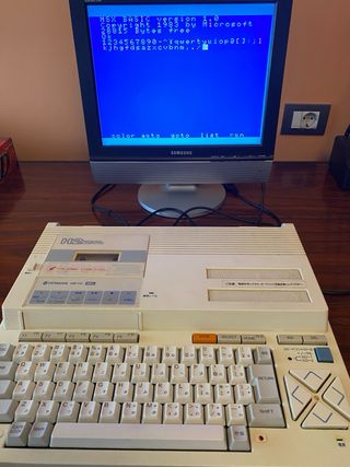 MSX Hitachi MBH2 