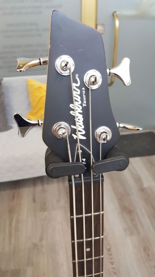 Bajo Washburn + ampli Kustom