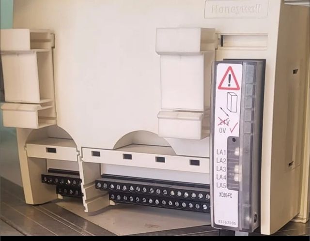 MÓDULO CONTROL HONEYWELL XL 50