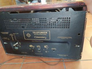 Radio antigua a válvulas graetz