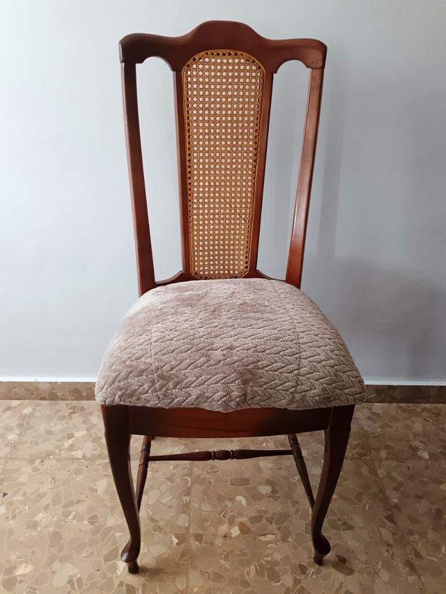 Mesa de comedor clasica