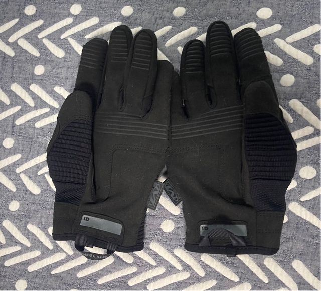 Guantes con protecciones