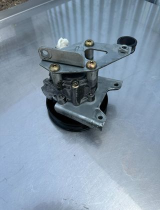 BMW E36 M52 BOMBA DIRECCIÓN