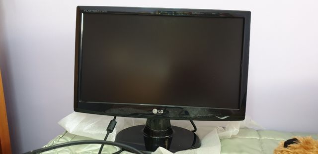 Ordenador LG y Monitor