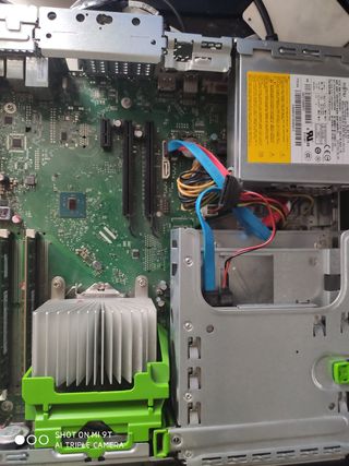 Pc i3 6gen SSD 128 8g ran 