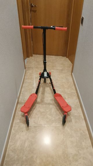 Patinete 3 ruedas.poco uso