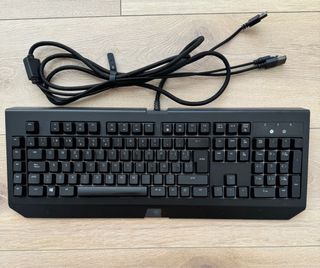 Teclado Razer BlackWidow Chroma V2