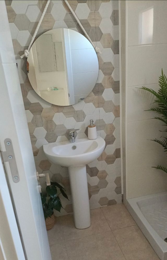 Lavabo-grifo   porcelosa