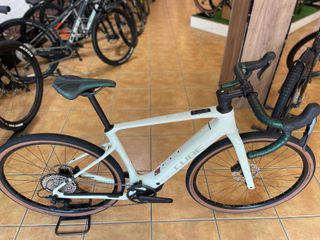 EBIKE CUBE NUROAD HYBRID C:62 RACE 400 X