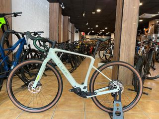 EBIKE CUBE NUROAD HYBRID C:62 RACE 400 X