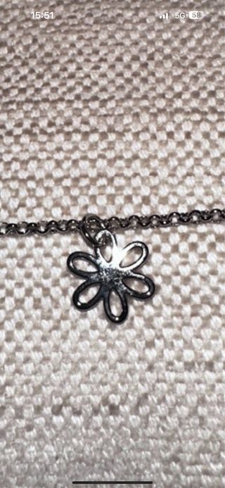 Bracciale con ciondolo fiore