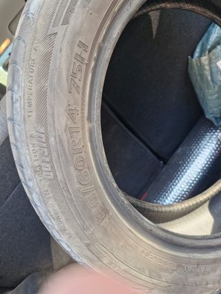 Neumatico/ rueda seminuevo