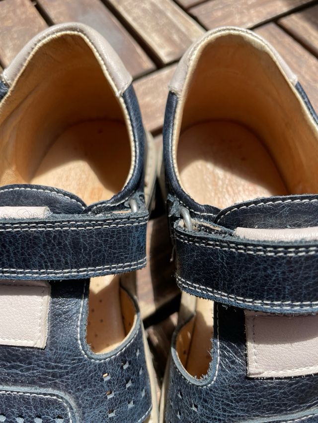 Sandalias piel niño