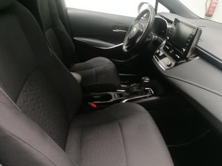 Toyota Corolla 2.0 180H Feel!