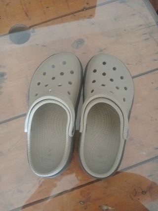 Chanclas, zuecos