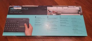 Teclado Logitech K400 Plus con touchpad