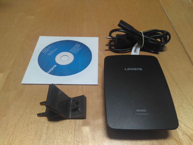 Repetidor - N600 Wi-Fi Range Extender (RE2000)