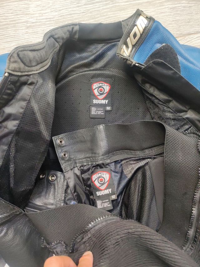 Traje moto suomy cuero kanguro dos piezas