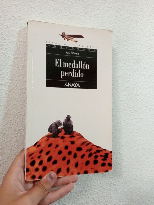 Libro El medallón perdido
