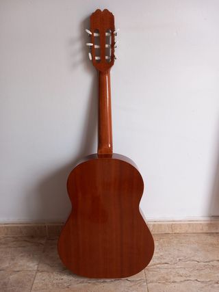 Guitarra española infante