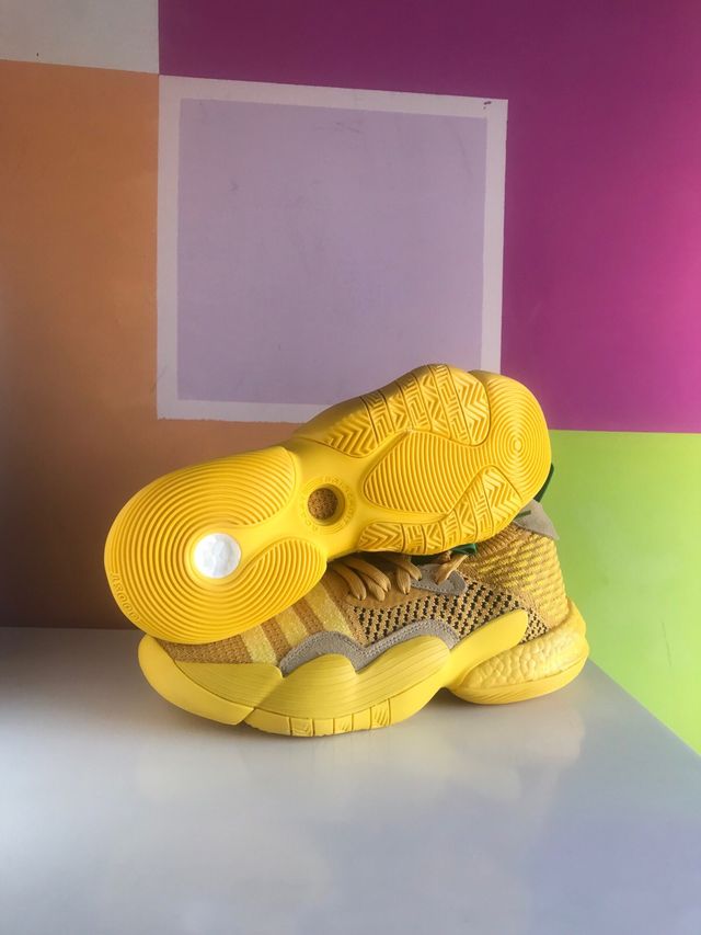 Adidas Trae Young 2 Talla 42