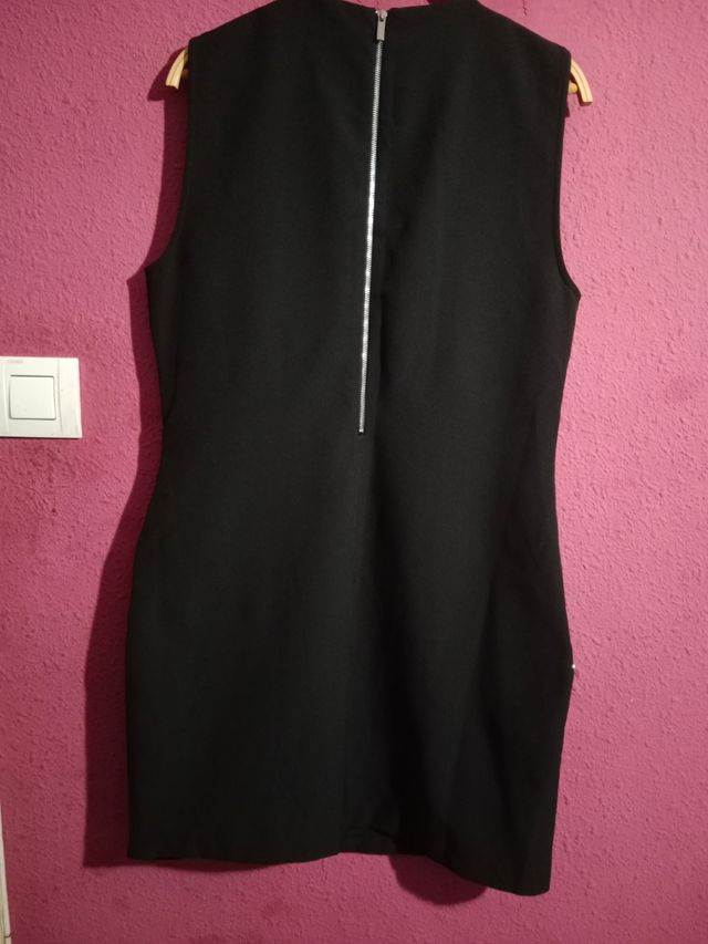 VESTIDO NEGRO.CREMALLERAS.MANGO.TALLA L.