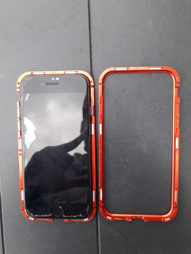 FUNDA IPHONE 8 MAGNETICA NUEVA