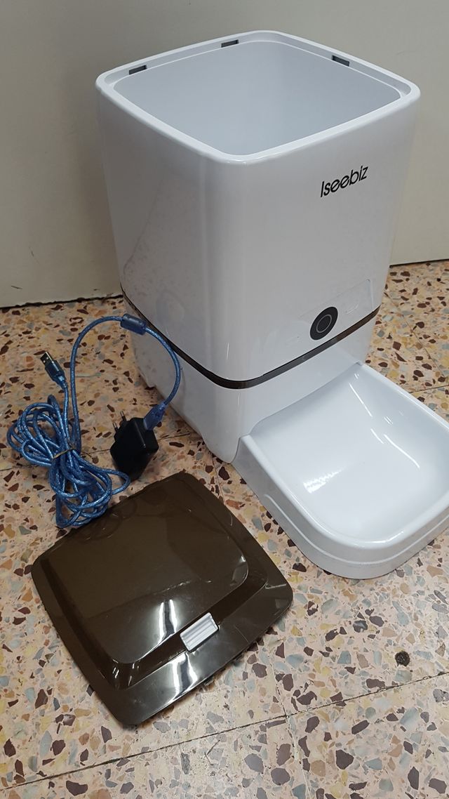 Comedero Automatico Iseebiz