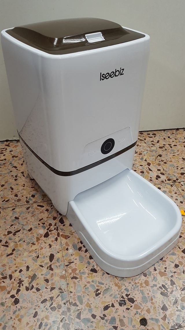 Comedero Automatico Iseebiz