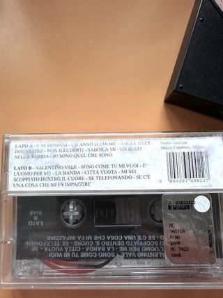 Musicassette vintage Mina e altri artisti