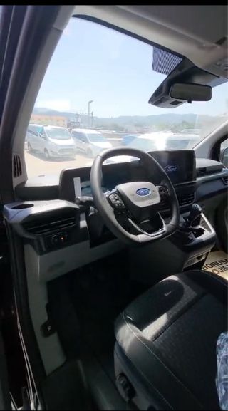 Ford Tourneo Custom 2024