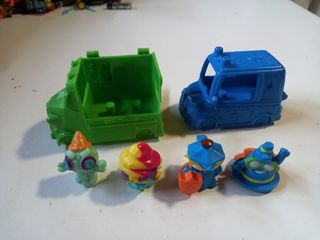 Heladería y coche policia superthings