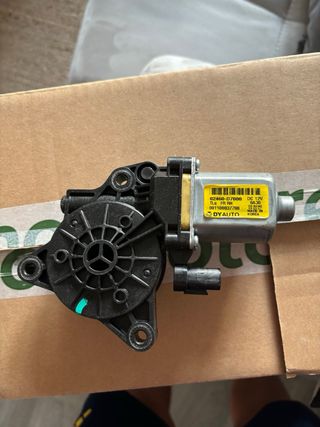Motor elevalunas delantero derecho hyundai tucson