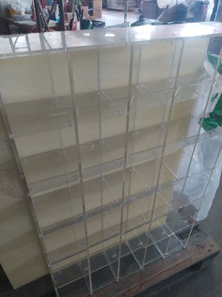 Mueble expositor metacrilato casillas