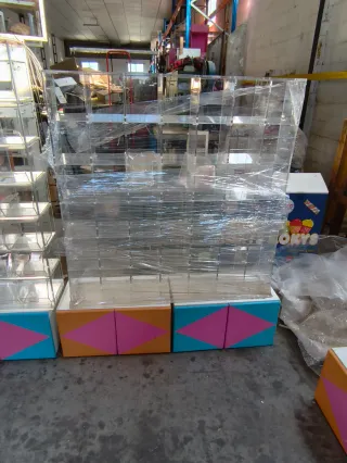 Mueble expositor metacrilato casillas