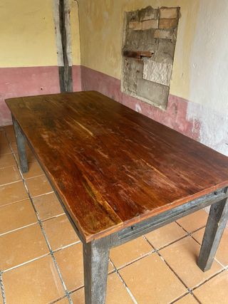 Mesa de teca para salón, porche etc