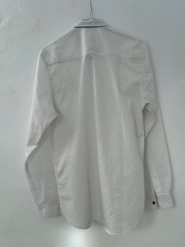 Camisa blanca lunares freeland