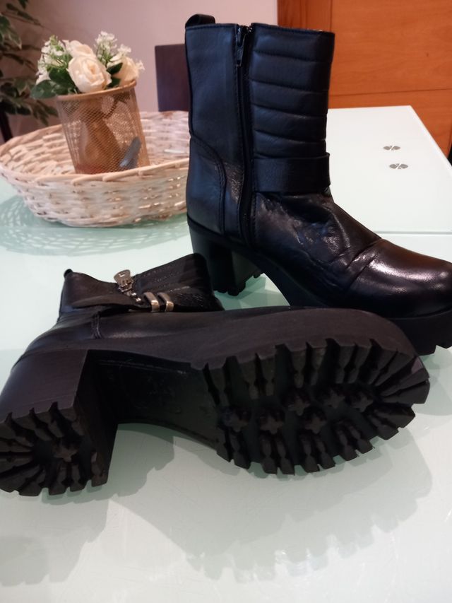 Botines negros