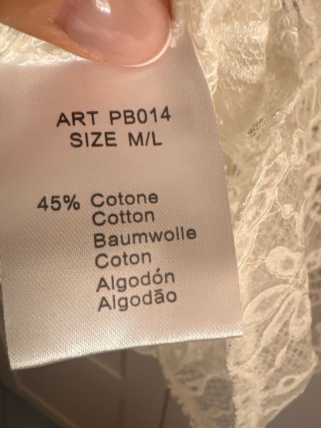 Blusa in pizzo