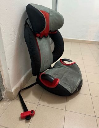 Alzador de coche. Regalo silla de coche